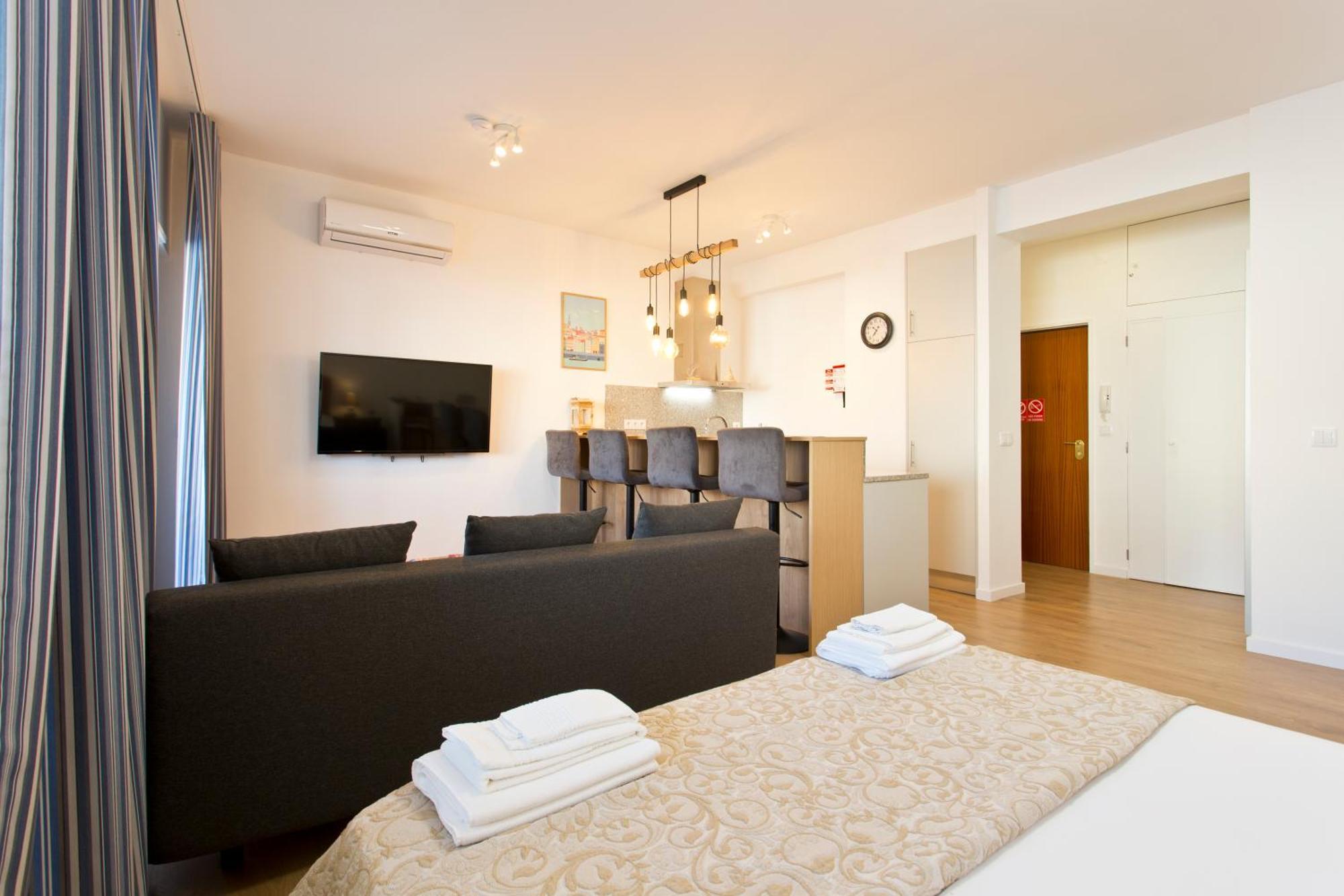 Casa Roberto - Studio Apartment, Lift, Ac, Car Parking - Extra Porto Exterior photo
